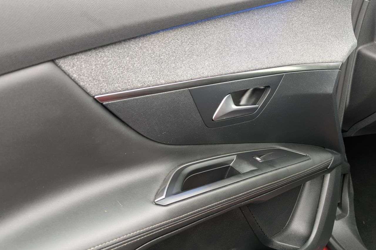 2020 PEUGEOT 3008 2020 PEUGEOT 3008