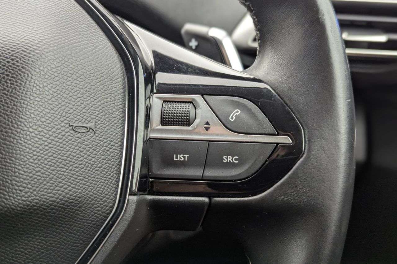 2020 PEUGEOT 3008 2020 PEUGEOT 3008