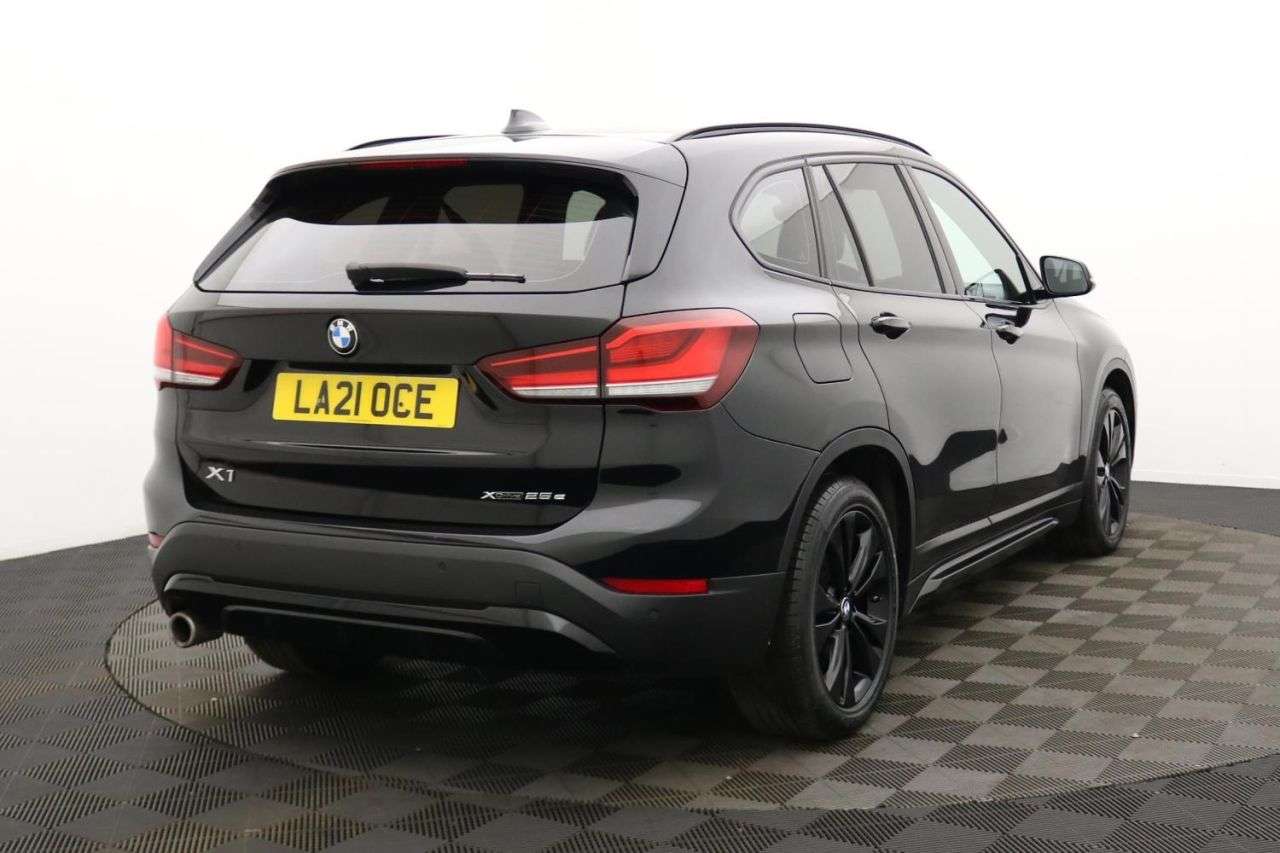 2021 BMW X1 2021 BMW X1