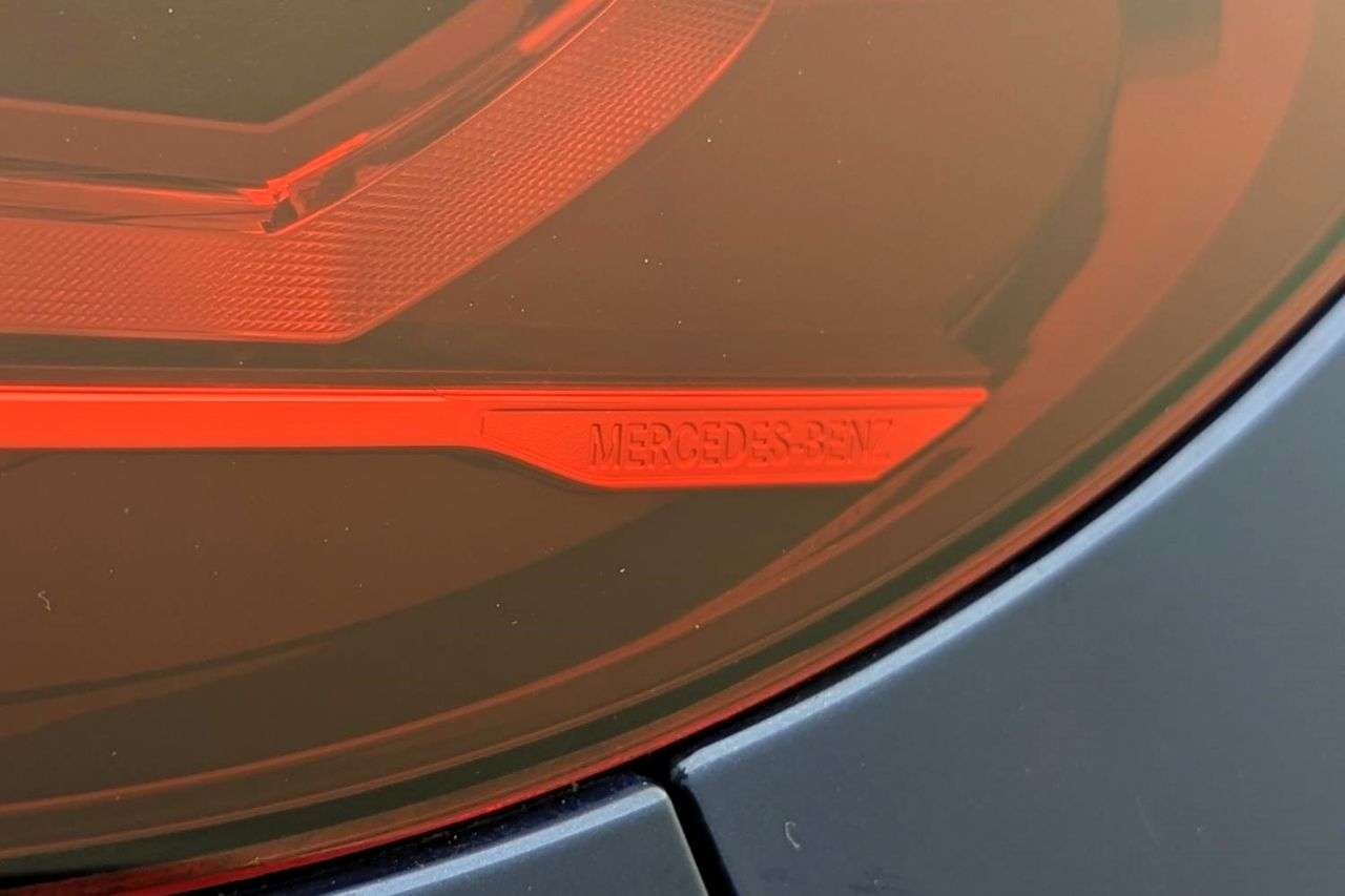 2021 MERCEDES-BENZ EQC 2021 MERCEDES-BENZ EQC