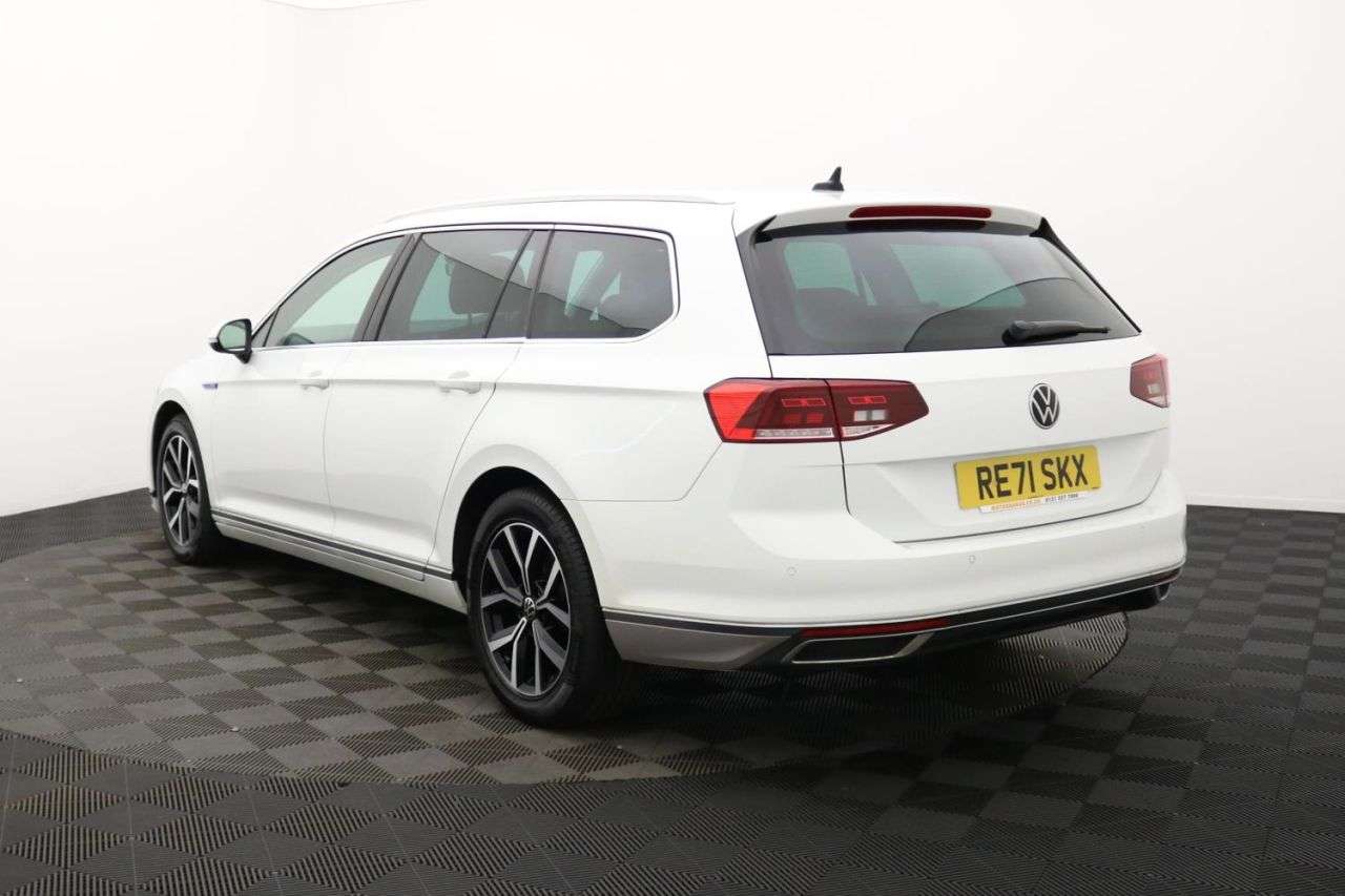 2021 VOLKSWAGEN PASSAT 2021 VOLKSWAGEN PASSAT