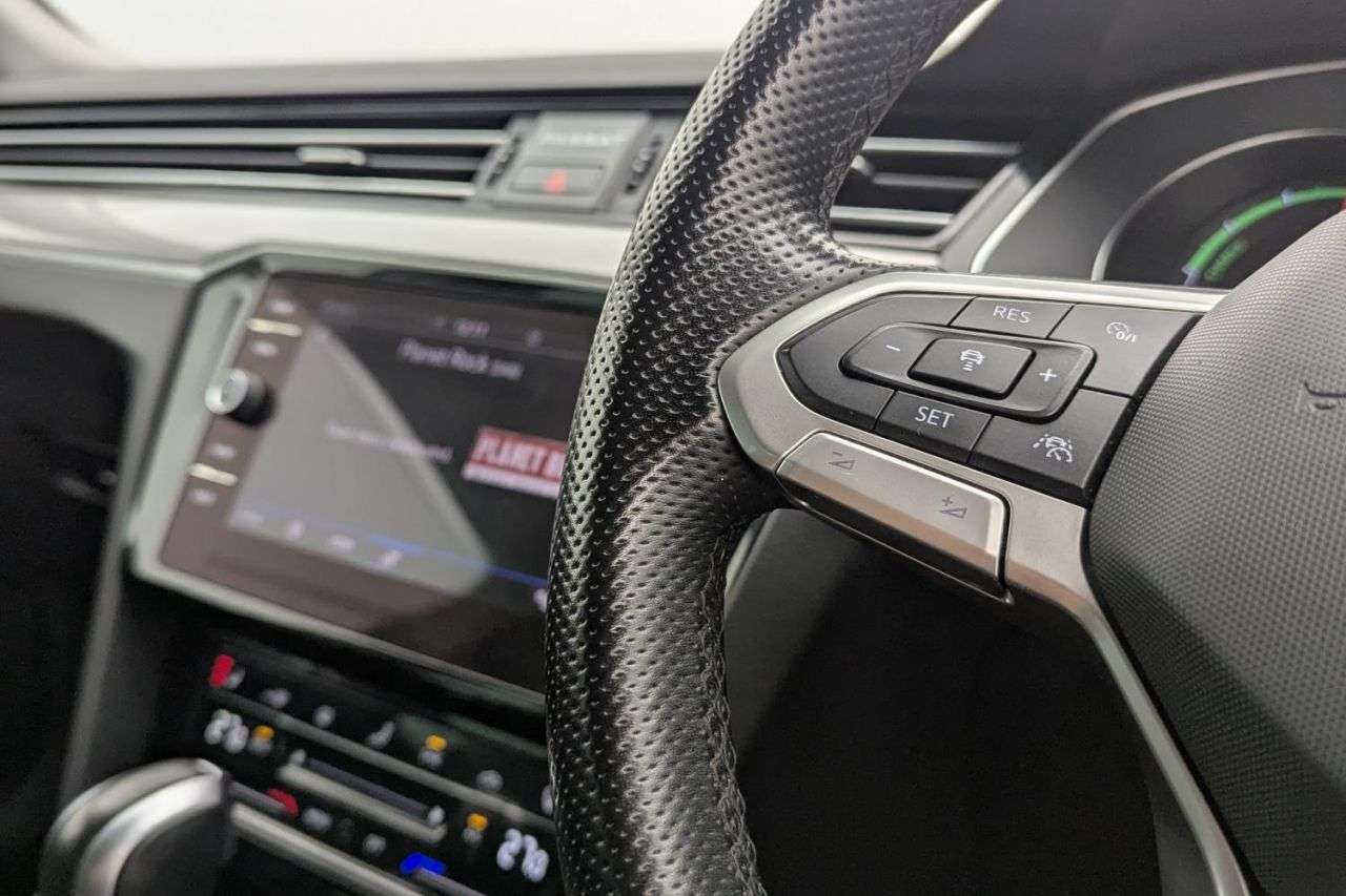 2021 VOLKSWAGEN PASSAT 2021 VOLKSWAGEN PASSAT