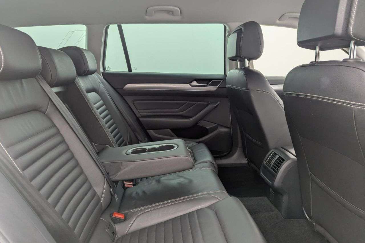 2021 VOLKSWAGEN PASSAT 2021 VOLKSWAGEN PASSAT