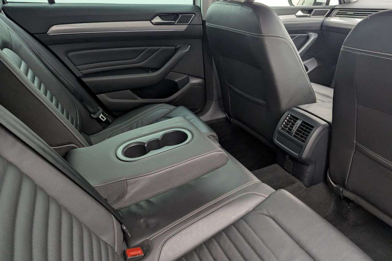 2021 VOLKSWAGEN PASSAT 2021 VOLKSWAGEN PASSAT