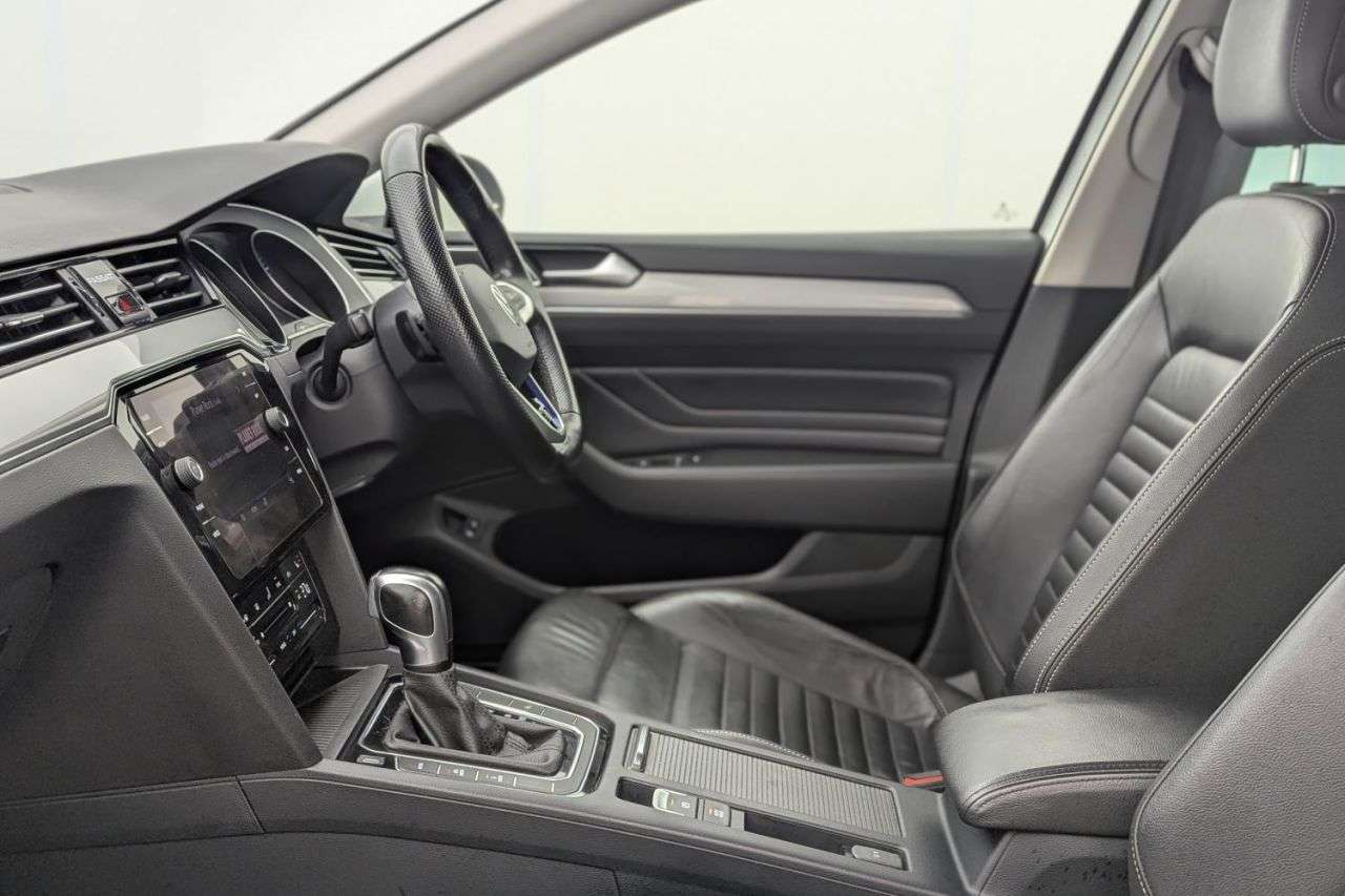2021 VOLKSWAGEN PASSAT 2021 VOLKSWAGEN PASSAT
