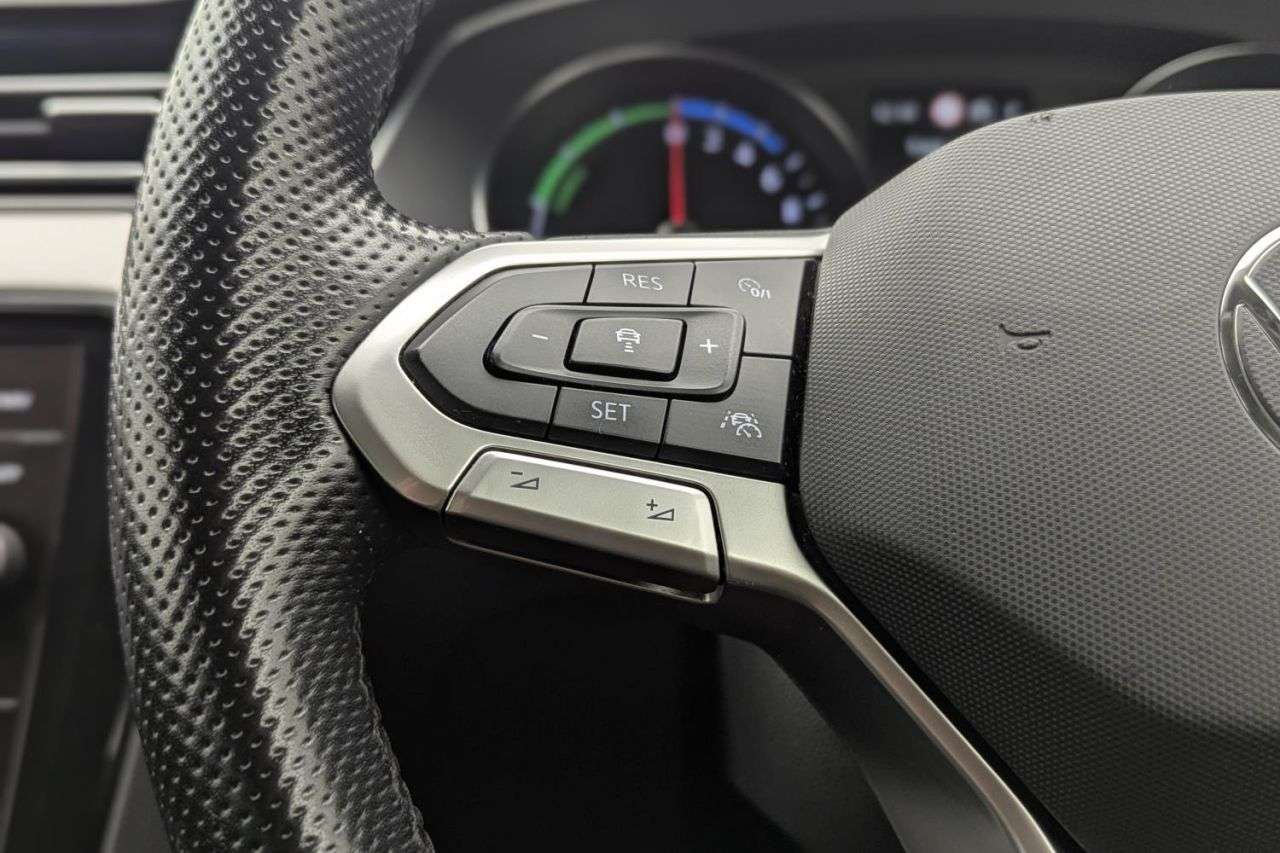 2021 VOLKSWAGEN PASSAT 2021 VOLKSWAGEN PASSAT