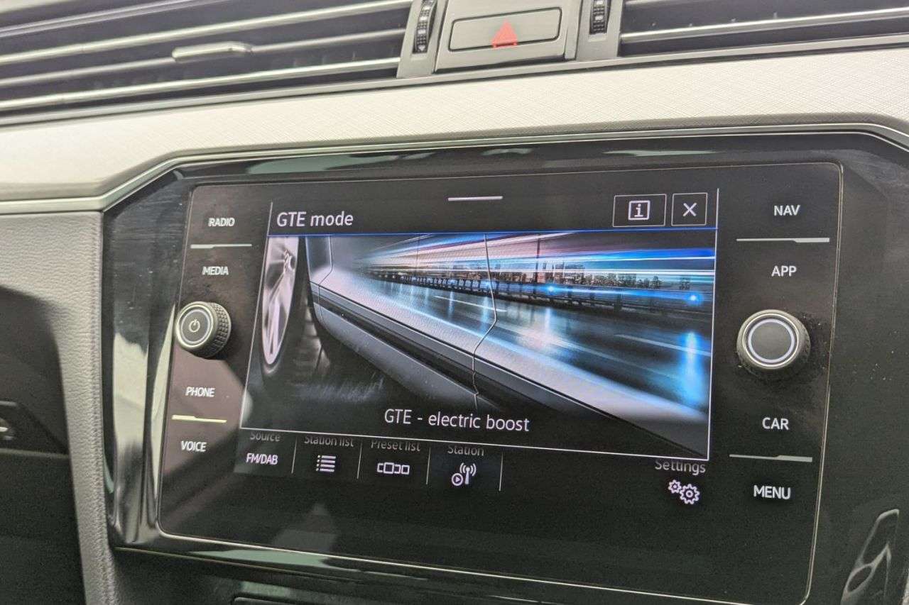 2021 VOLKSWAGEN PASSAT 2021 VOLKSWAGEN PASSAT