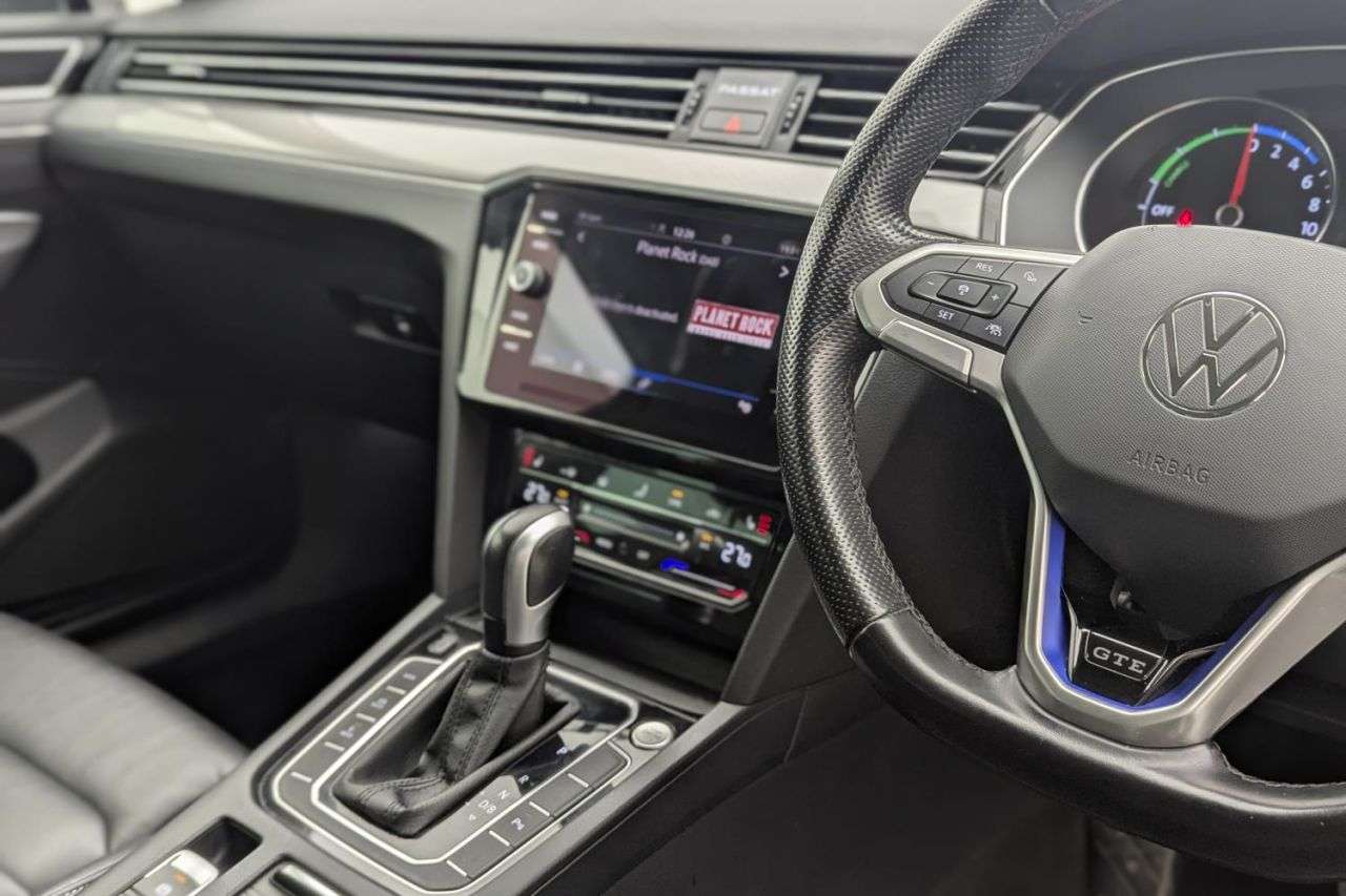 2021 VOLKSWAGEN PASSAT 2021 VOLKSWAGEN PASSAT