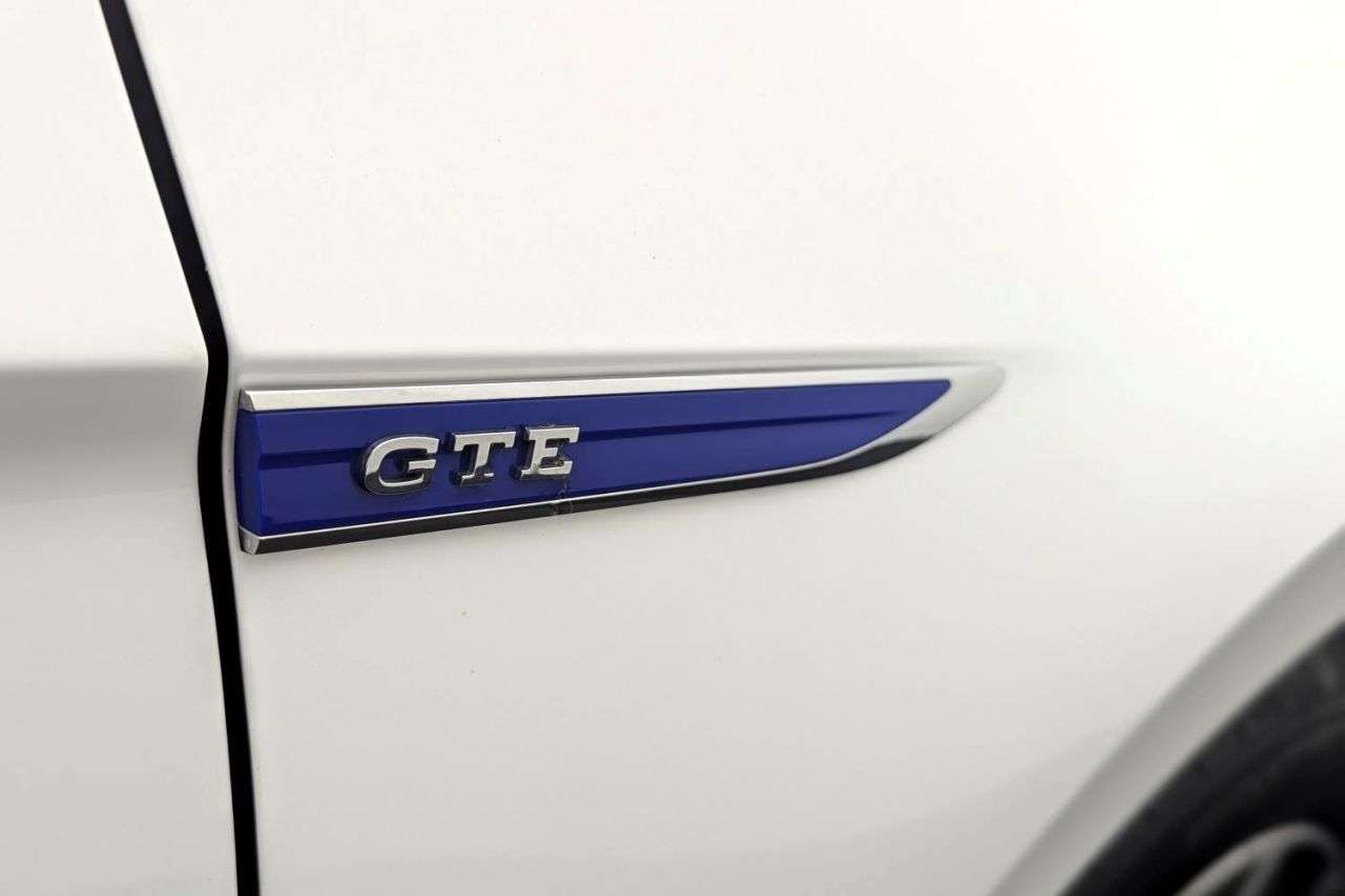 2021 VOLKSWAGEN PASSAT 2021 VOLKSWAGEN PASSAT