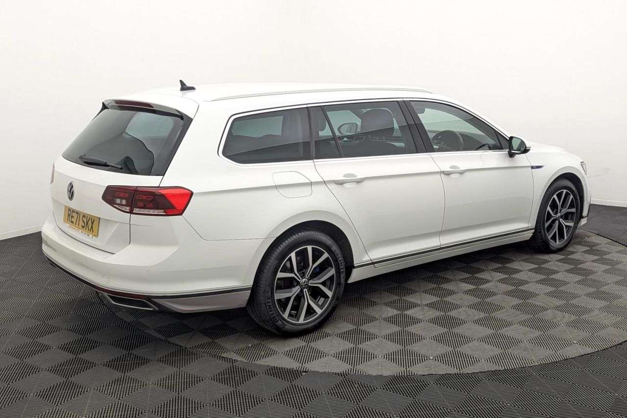 2021 VOLKSWAGEN PASSAT 2021 VOLKSWAGEN PASSAT