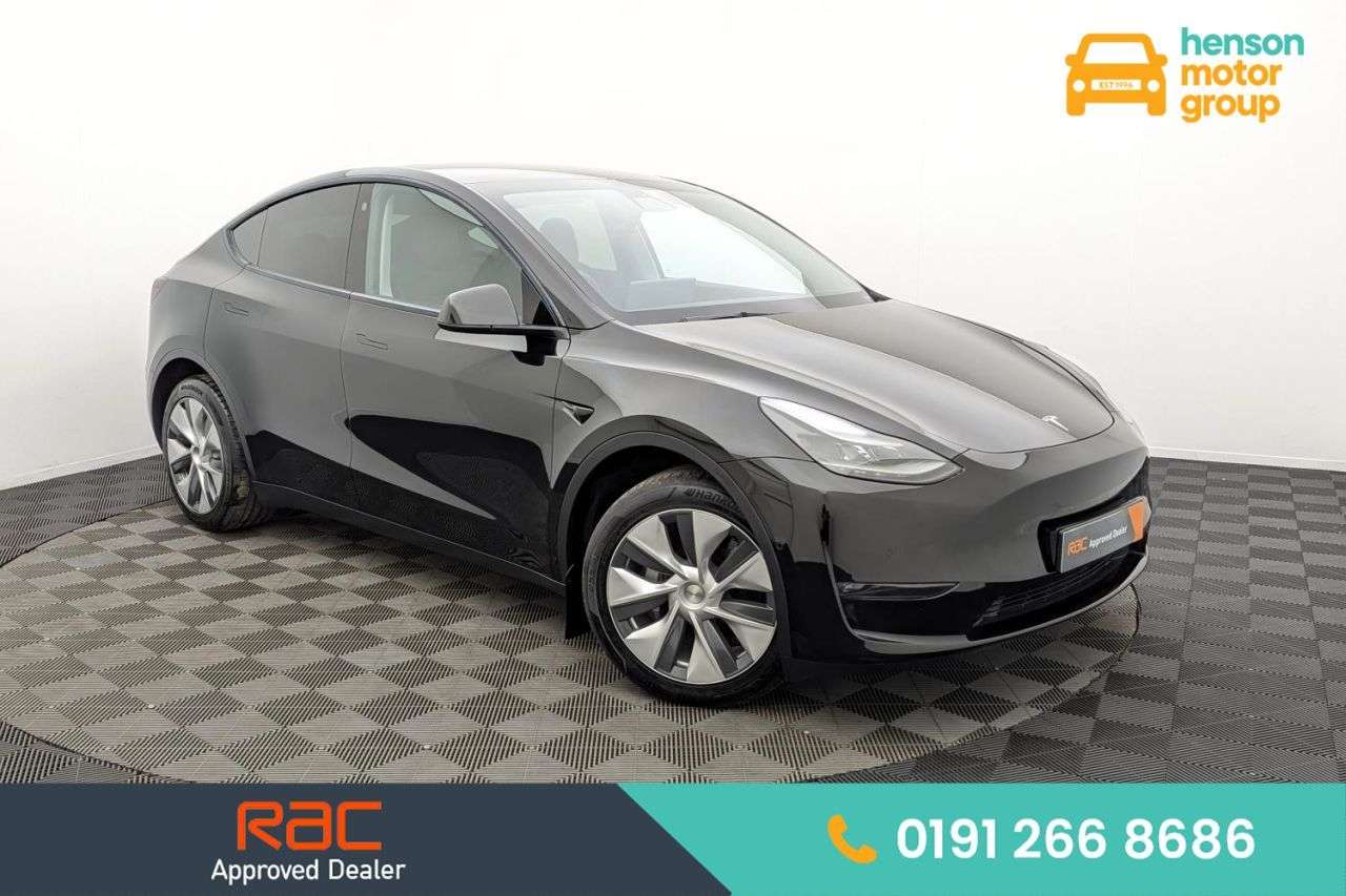 A 2022 TESLA MODEL Y (Dual Motor) Long Range SUV 5dr Electric Auto 4WDE (384 bhp) Award Winning A 2022 TESLA MODEL Y (Dual Motor) Long Range SUV 5dr Electric Auto 4WDE (384 bhp) Award Winning