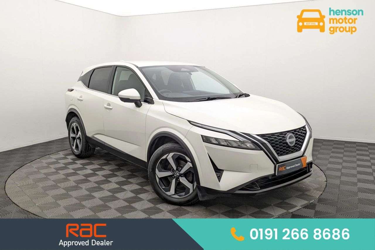 A 2022 NISSAN QASHQAI 1.3 DIG-T MHEV N-Connecta SUV 5dr Petrol Hybrid Manual Euro 6 (s/s) (140 ps A 2022 NISSAN QASHQAI 1.3 DIG-T MHEV N-Connecta SUV 5dr Petrol Hybrid Manual Euro 6 (s/s) (140 ps