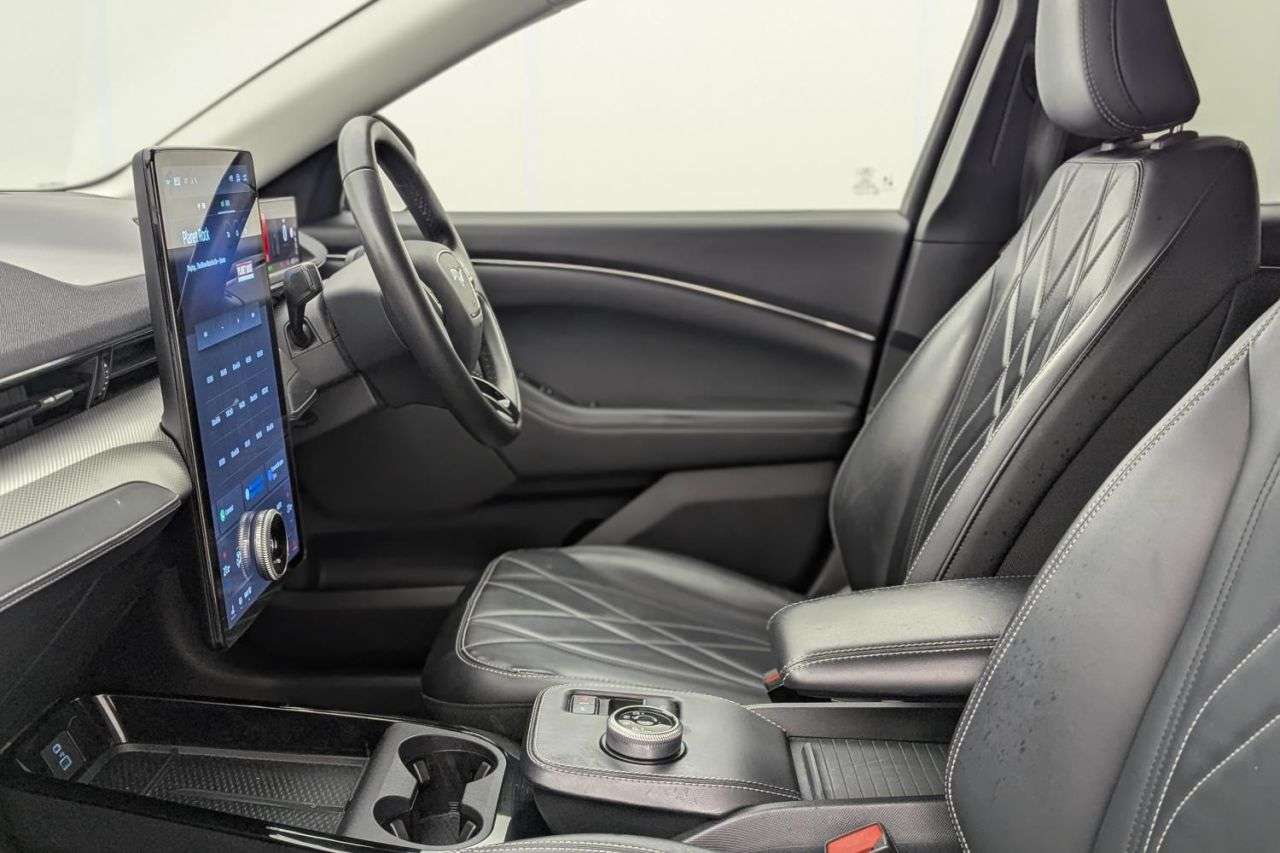 2021 FORD MUSTANG MACH-E 2021 FORD MUSTANG MACH-E