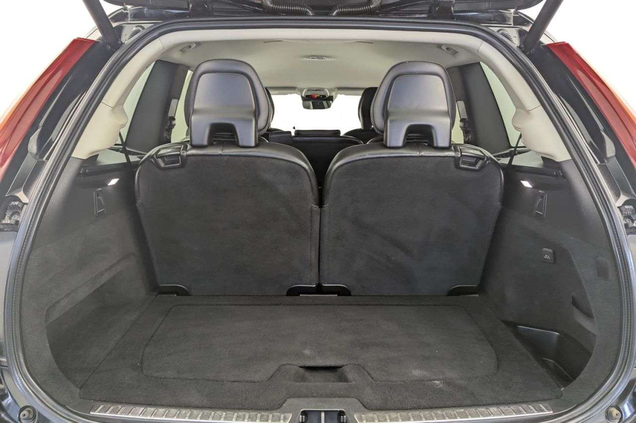 2019 VOLVO XC90 2019 VOLVO XC90
