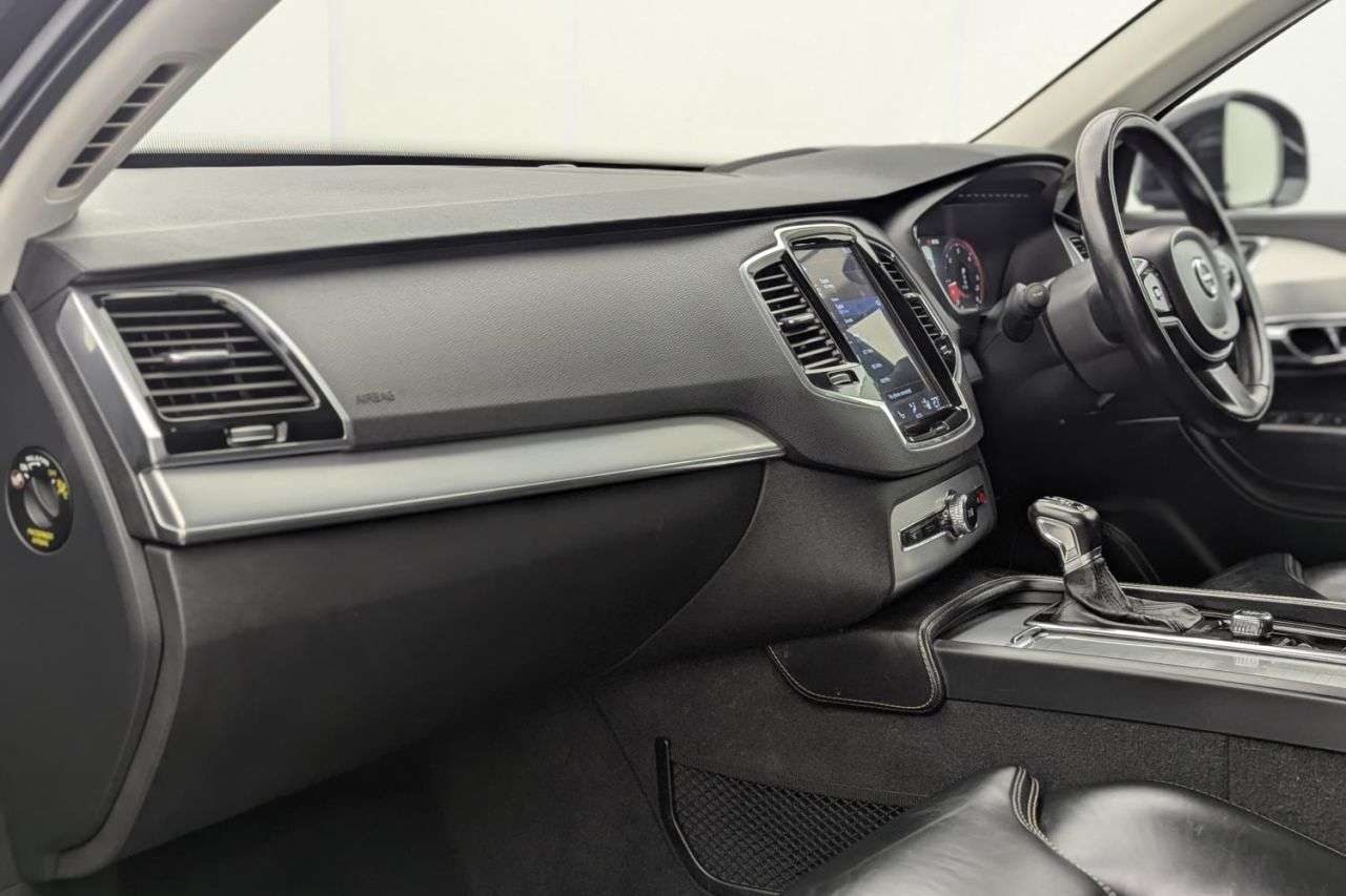 2019 VOLVO XC90 2019 VOLVO XC90