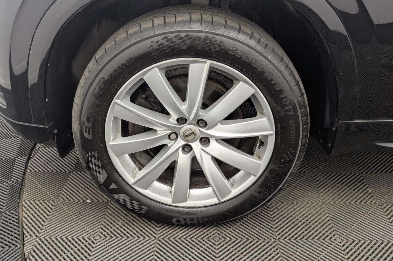 2019 VOLVO XC90 2019 VOLVO XC90