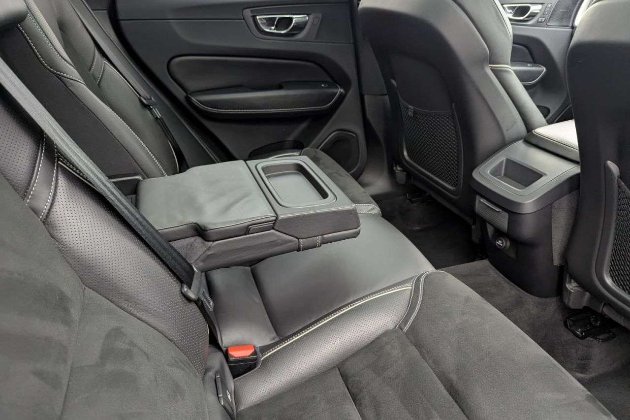 2018 VOLVO XC60 2018 VOLVO XC60