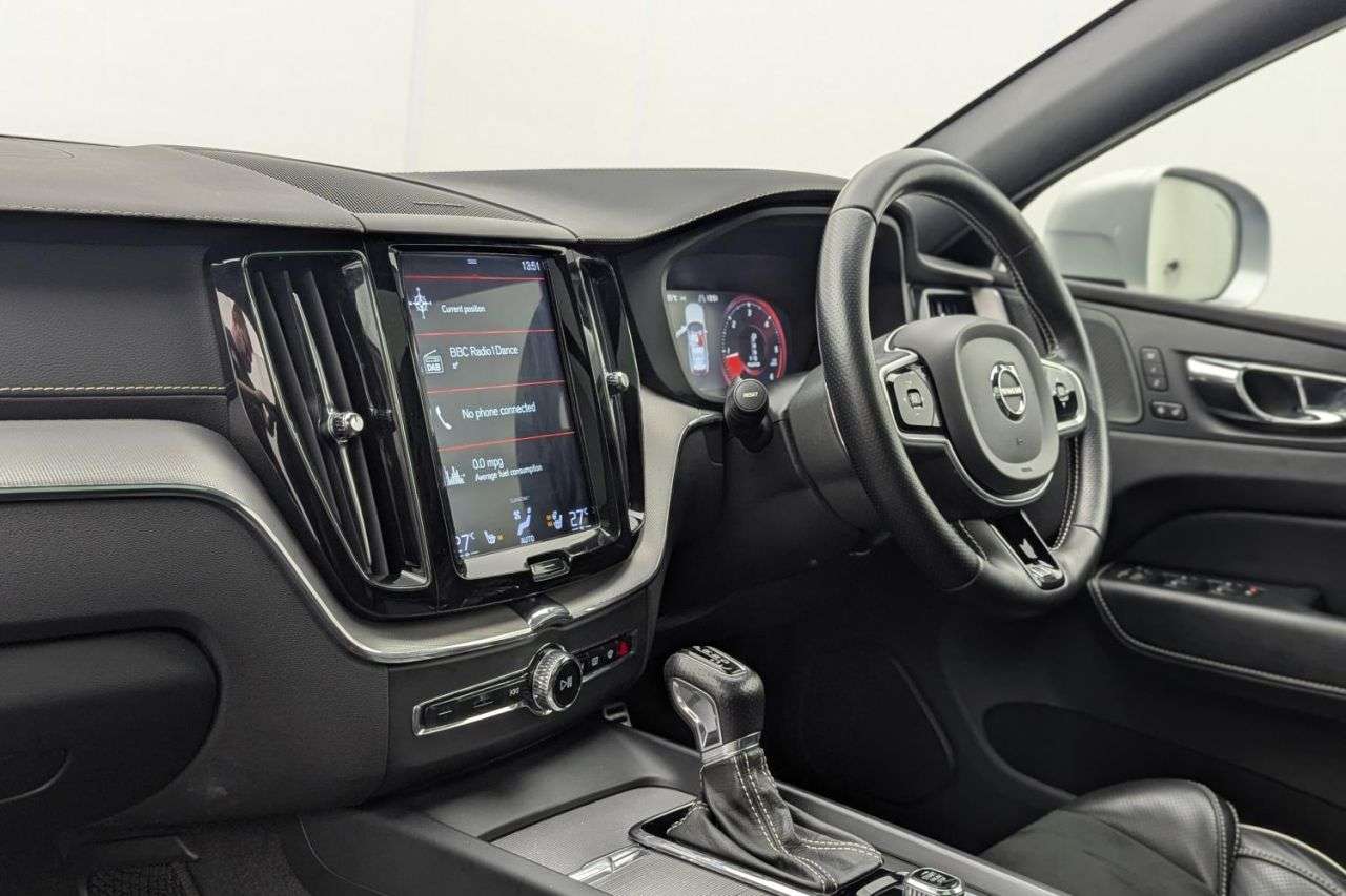 2018 VOLVO XC60 2018 VOLVO XC60