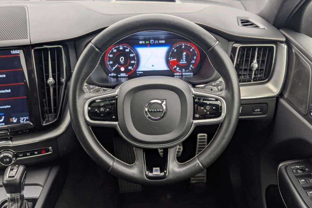 2018 VOLVO XC60 2018 VOLVO XC60