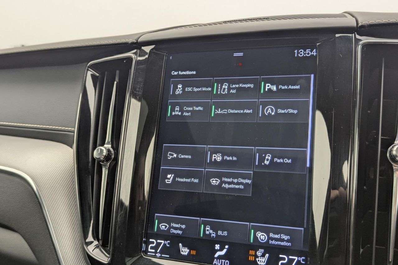 2018 VOLVO XC60 2018 VOLVO XC60