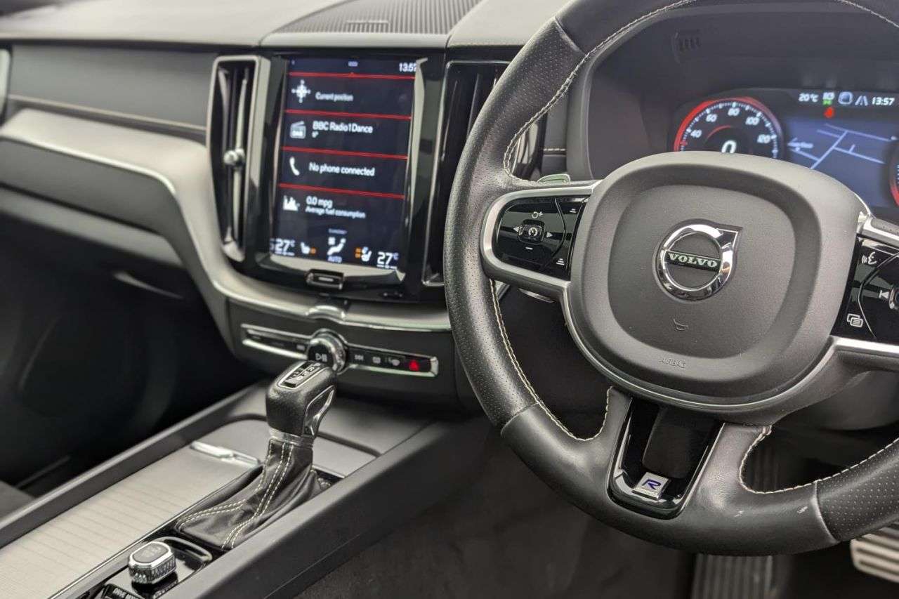 2018 VOLVO XC60 2018 VOLVO XC60
