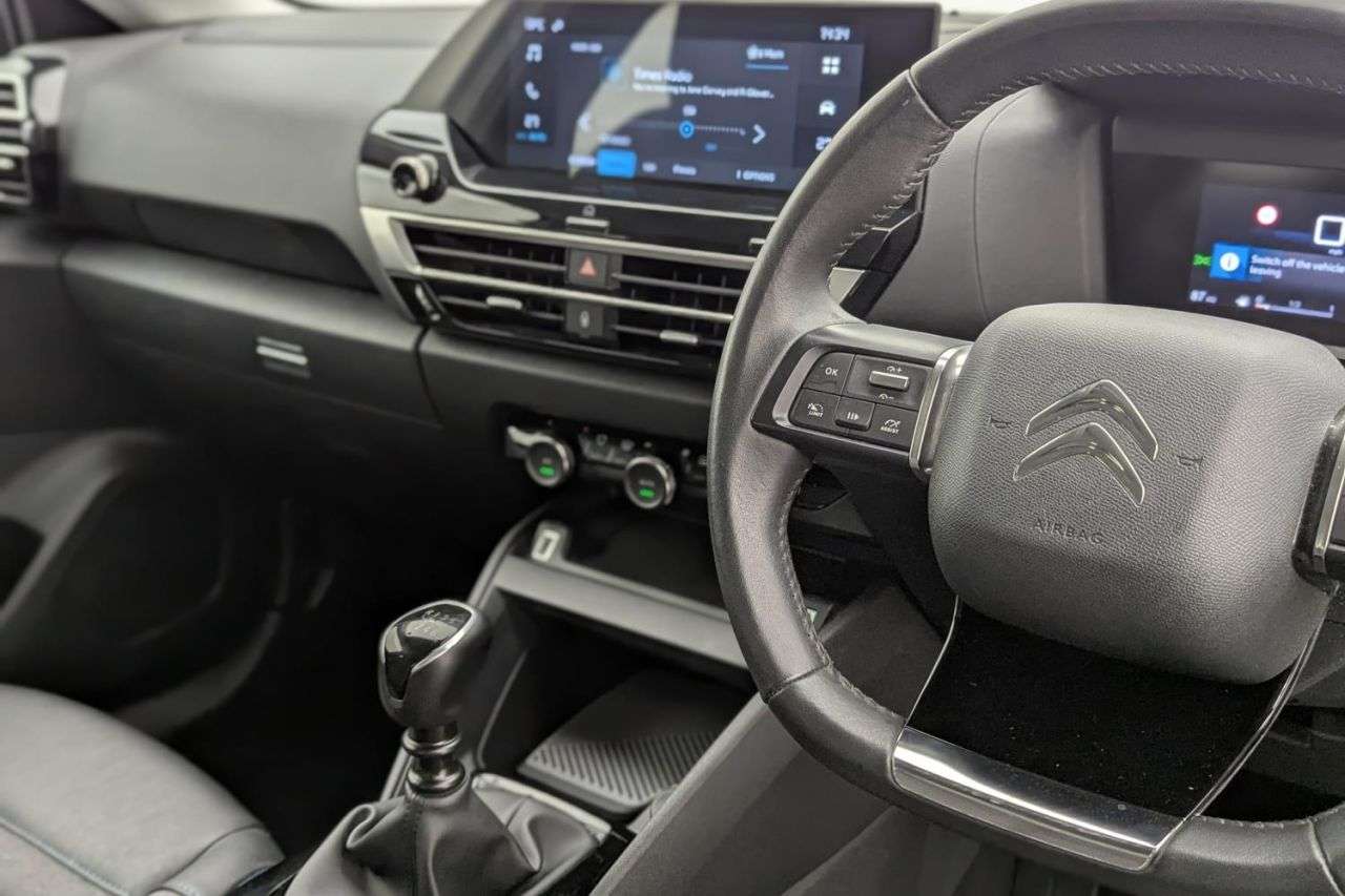 2023 CITROEN C4 2023 CITROEN C4