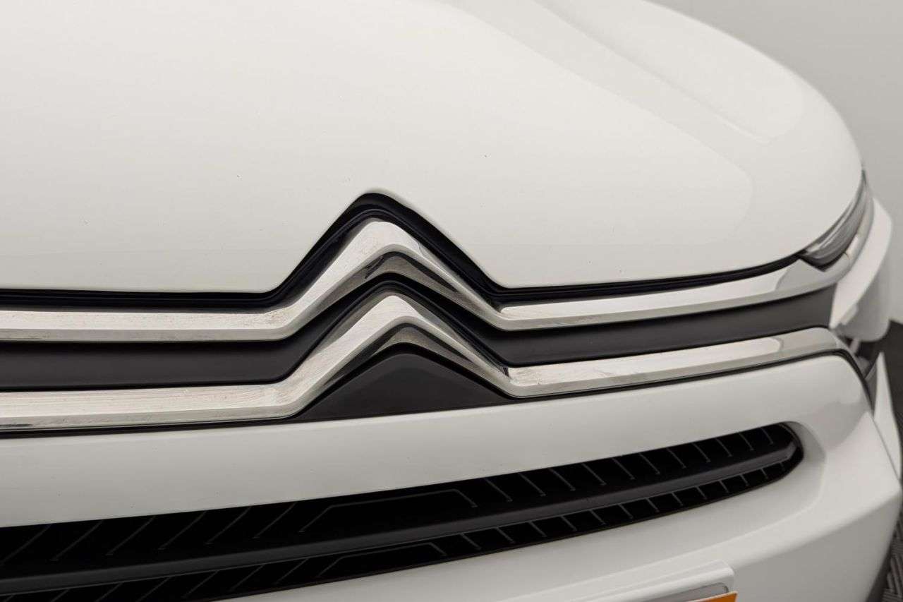 2023 CITROEN C4 2023 CITROEN C4