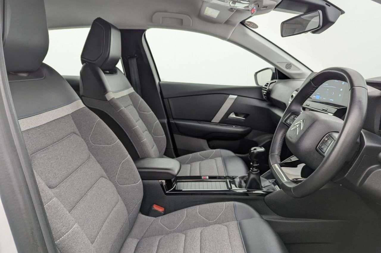A 2023 CITROEN C4 1.2 PureTech Sense Hatchback 5dr Petrol Manual Euro 6 (s/s) (100 ps) Award A 2023 CITROEN C4 1.2 PureTech Sense Hatchback 5dr Petrol Manual Euro 6 (s/s) (100 ps) Award