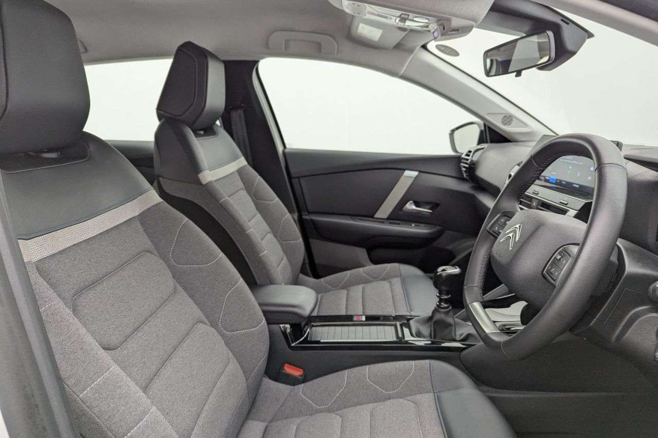 A 2023 CITROEN C4 1.2 PureTech Sense Hatchback 5dr Petrol Manual Euro 6 (s/s) (100 ps) Award A 2023 CITROEN C4 1.2 PureTech Sense Hatchback 5dr Petrol Manual Euro 6 (s/s) (100 ps) Award