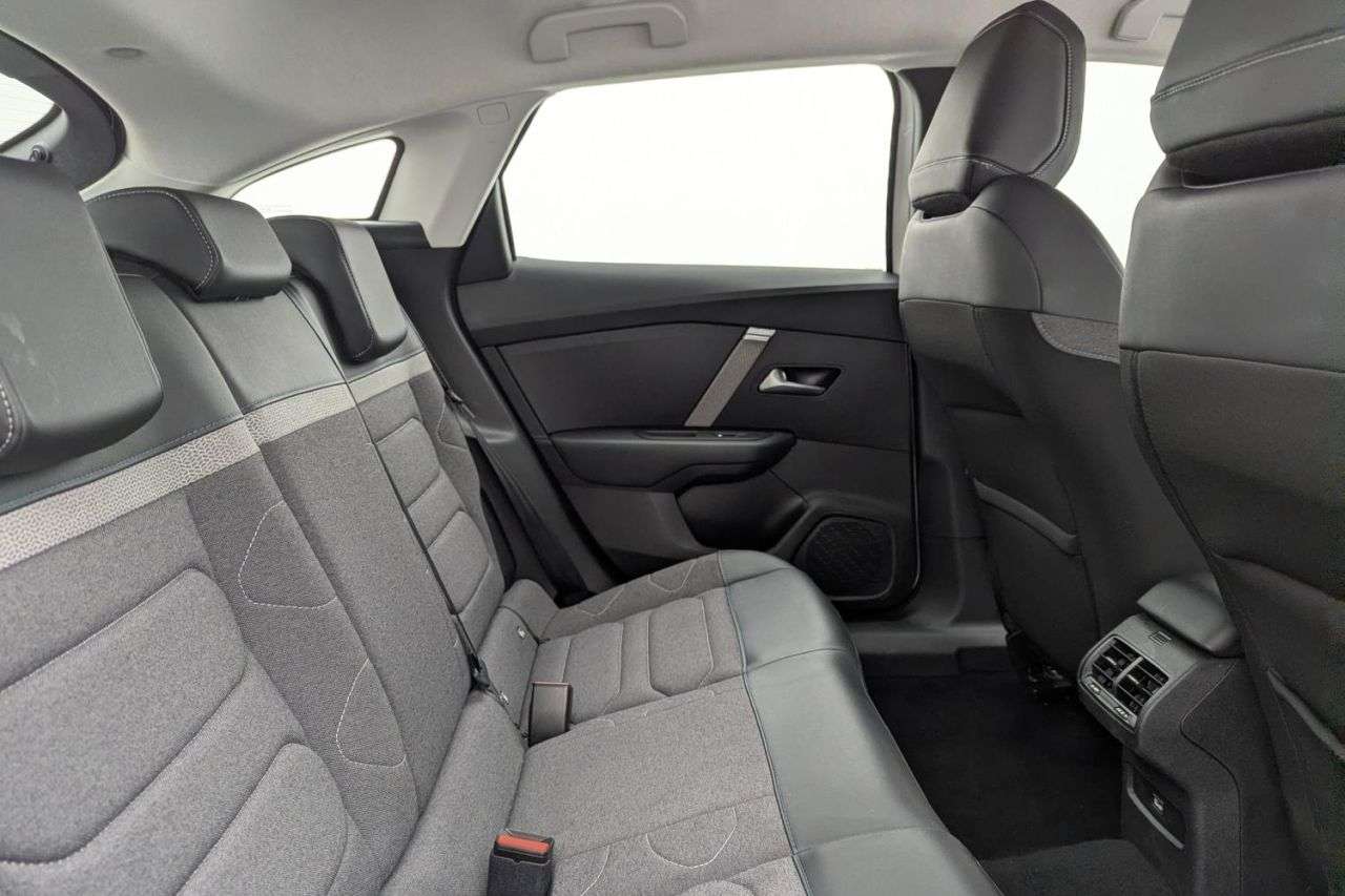2023 CITROEN C4 2023 CITROEN C4