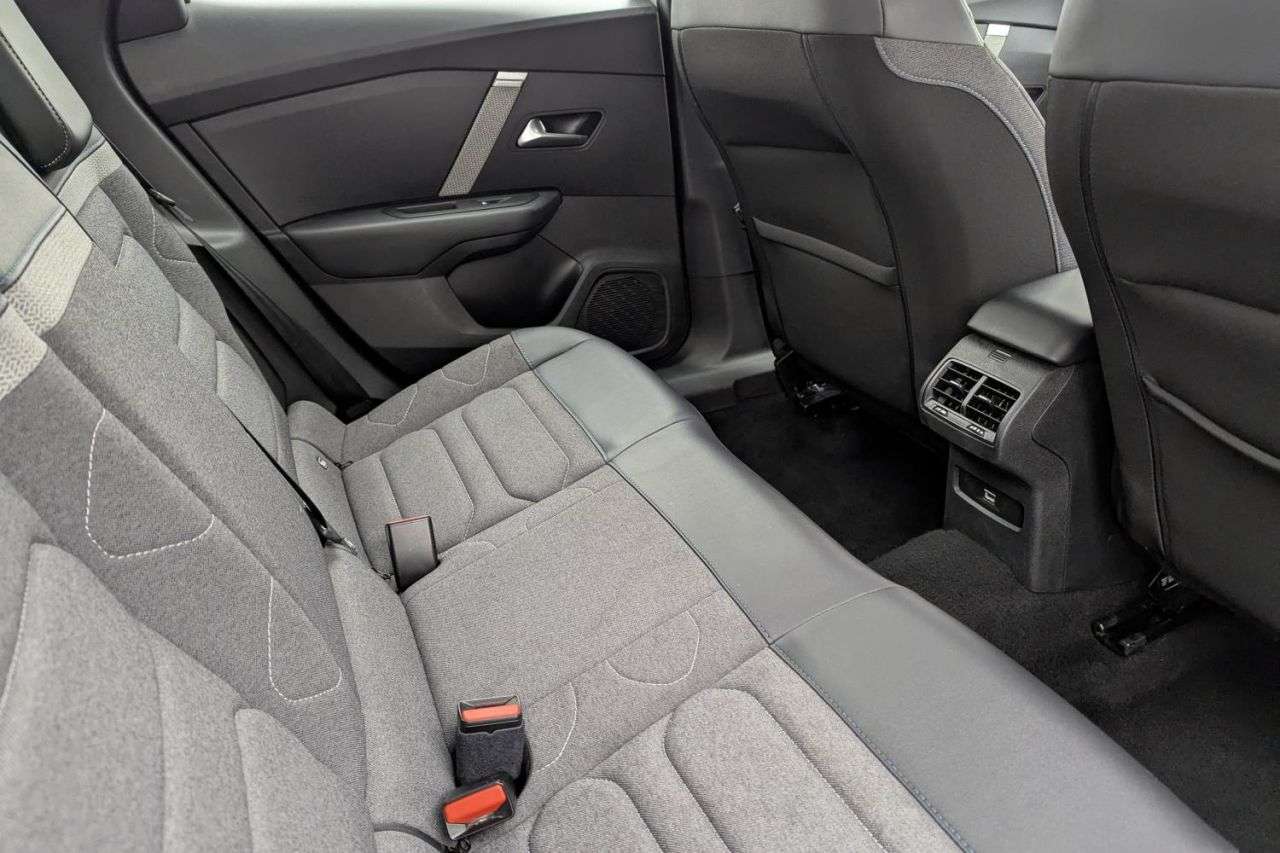 2023 CITROEN C4 2023 CITROEN C4