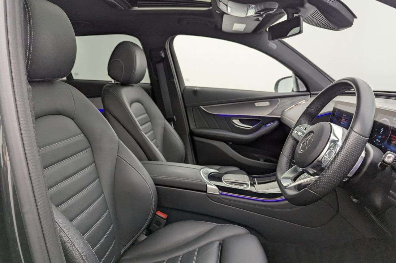 A 2020 MERCEDES-BENZ EQC EQC 400 80kWh AMG Line (Premium) SUV 5dr Electric Auto 4MATIC (408 ps) Awar A 2020 MERCEDES-BENZ EQC EQC 400 80kWh AMG Line (Premium) SUV 5dr Electric Auto 4MATIC (408 ps) Awar