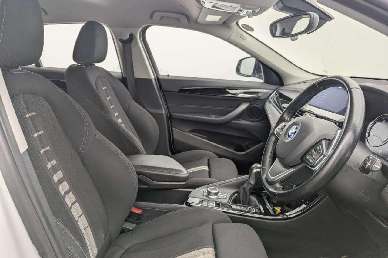 A 2022 BMW X2 1.5 25e 10kWh Sport SUV 5dr Petrol Plug-in Hybrid Auto xDrive Euro 6 (s/s) A 2022 BMW X2 1.5 25e 10kWh Sport SUV 5dr Petrol Plug-in Hybrid Auto xDrive Euro 6 (s/s)