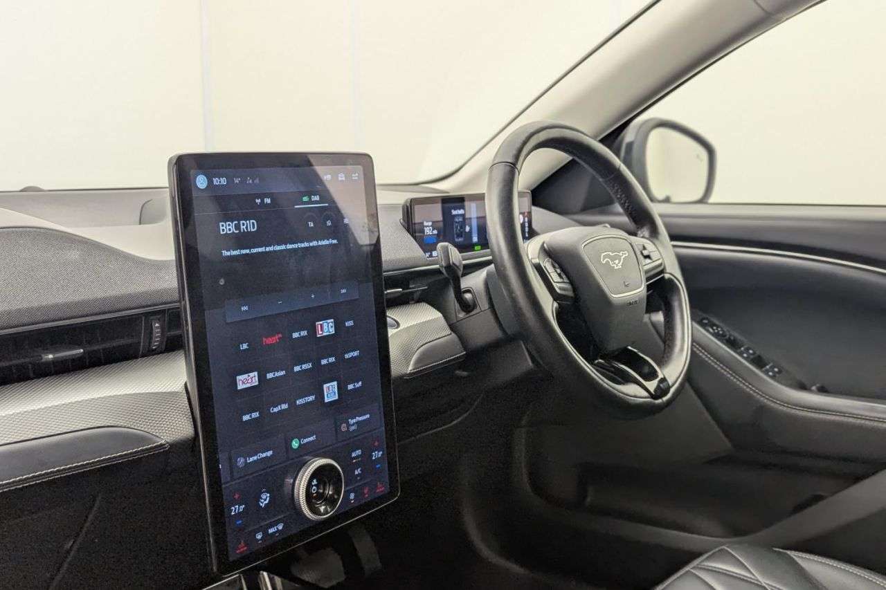 2021 FORD MUSTANG MACH-E 2021 FORD MUSTANG MACH-E