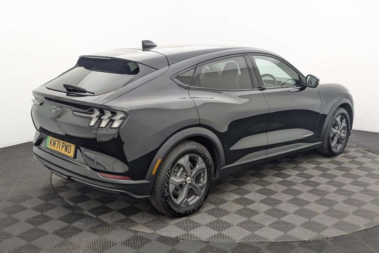 2021 FORD MUSTANG MACH-E 2021 FORD MUSTANG MACH-E