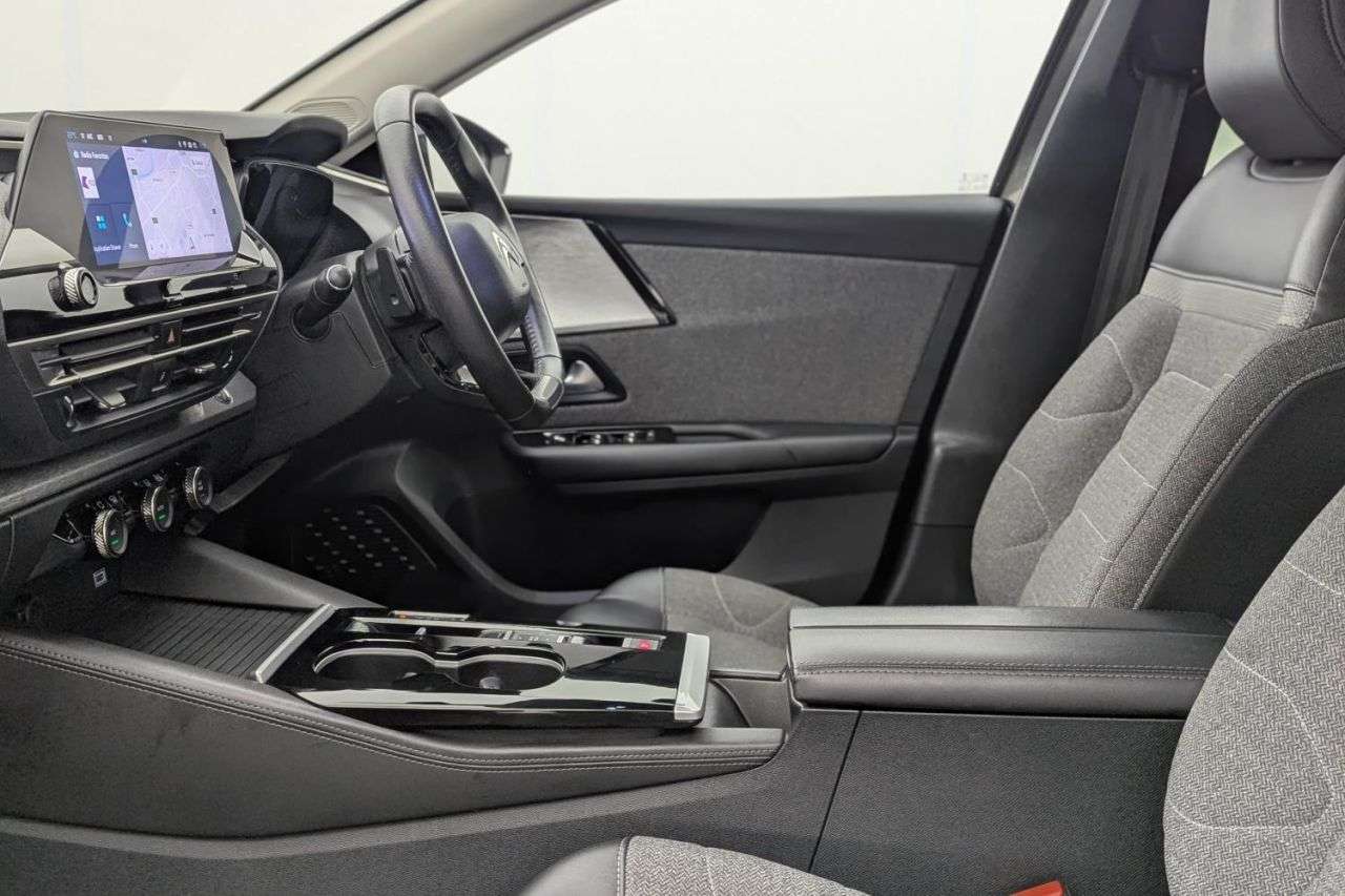 2023 CITROEN C5 X 2023 CITROEN C5 X