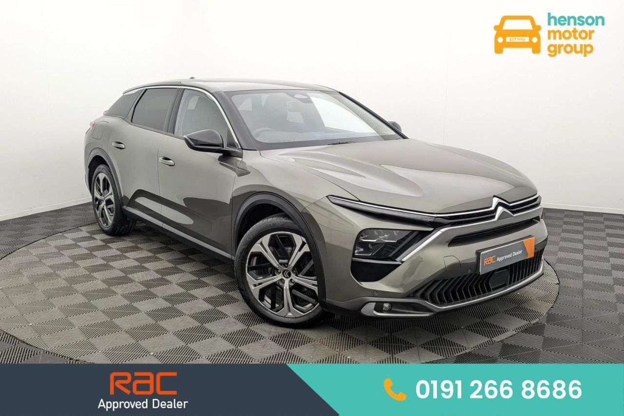 A 2023 CITROEN C5 X 1.2 PureTech Sense Plus Hatchback 5dr Petrol EAT8 Euro 6 (s/s) (130 ps) Awa A 2023 CITROEN C5 X 1.2 PureTech Sense Plus Hatchback 5dr Petrol EAT8 Euro 6 (s/s) (130 ps) Awa