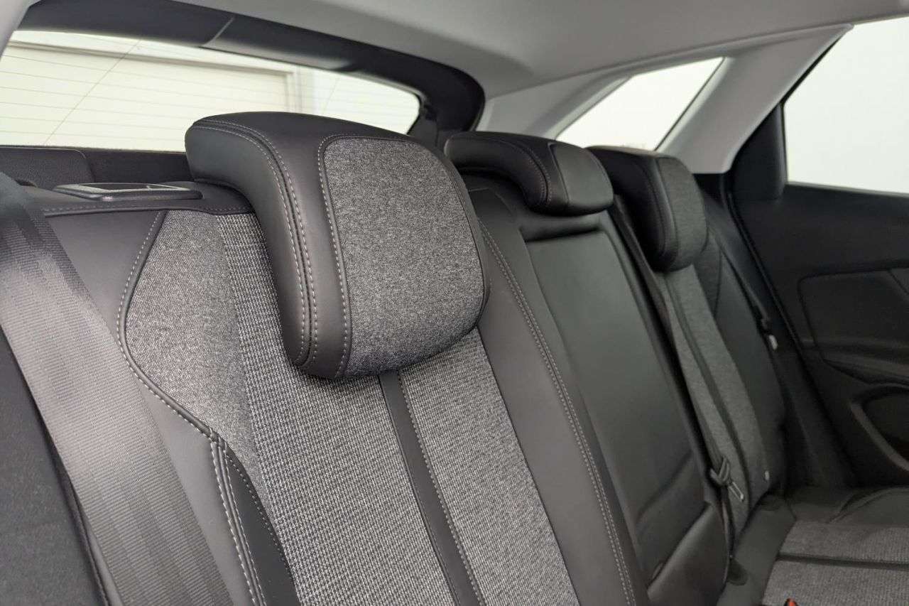 2018 PEUGEOT 3008 2018 PEUGEOT 3008