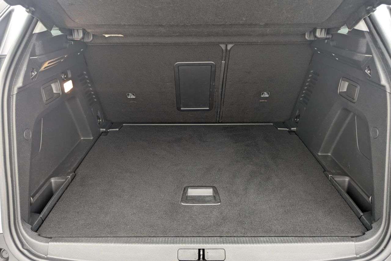 2018 PEUGEOT 3008 2018 PEUGEOT 3008