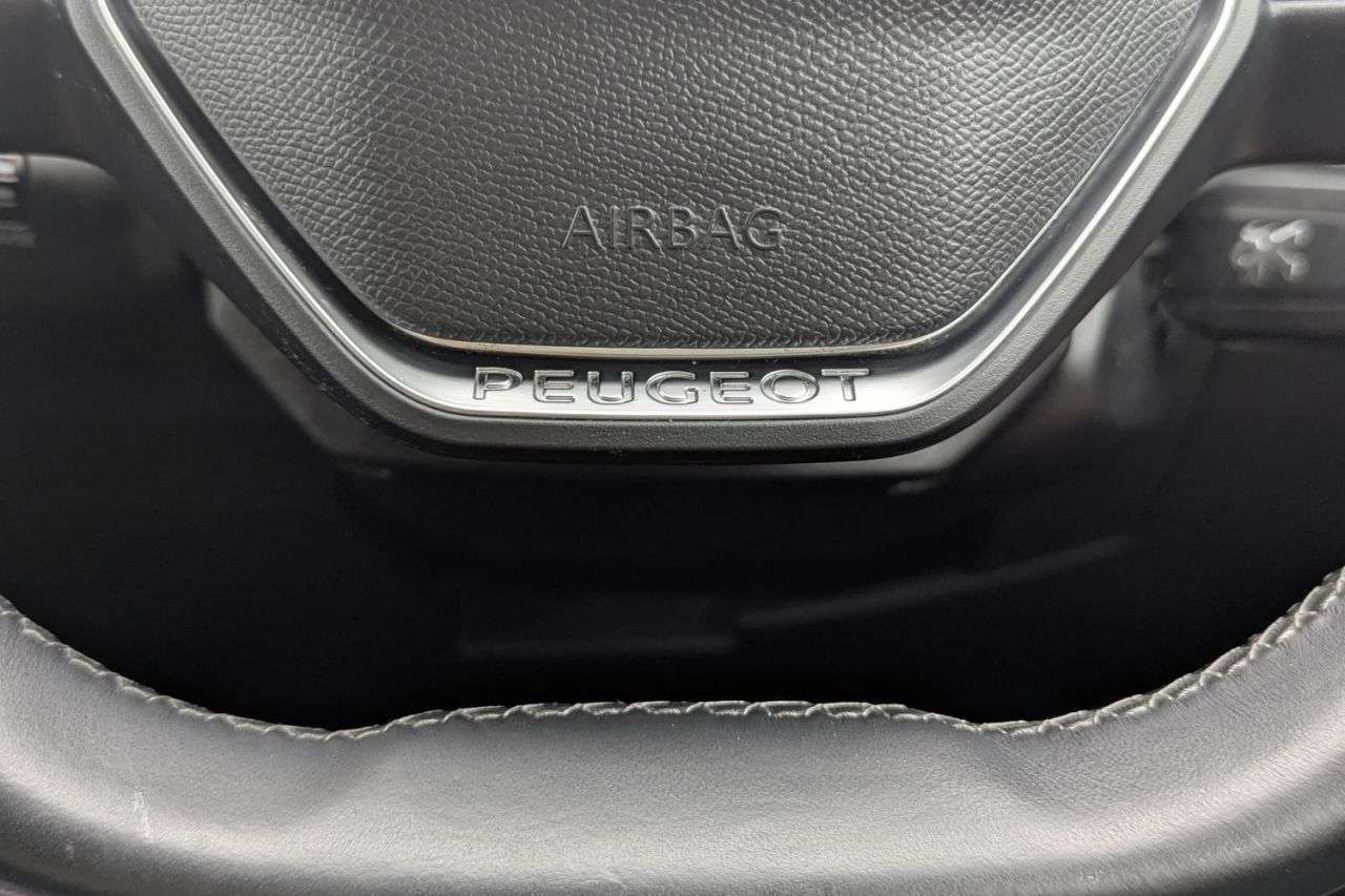 2018 PEUGEOT 3008 2018 PEUGEOT 3008