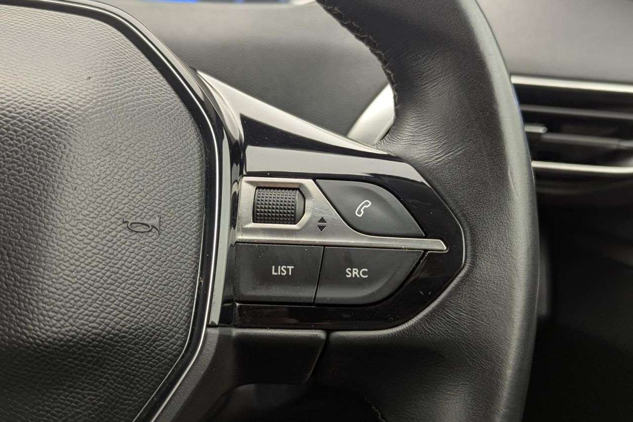 2018 PEUGEOT 3008 2018 PEUGEOT 3008
