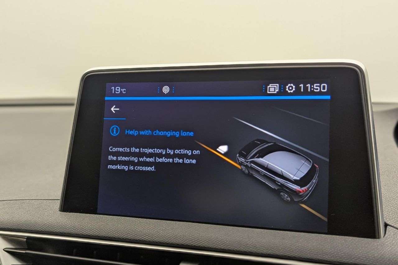 2018 PEUGEOT 3008 2018 PEUGEOT 3008