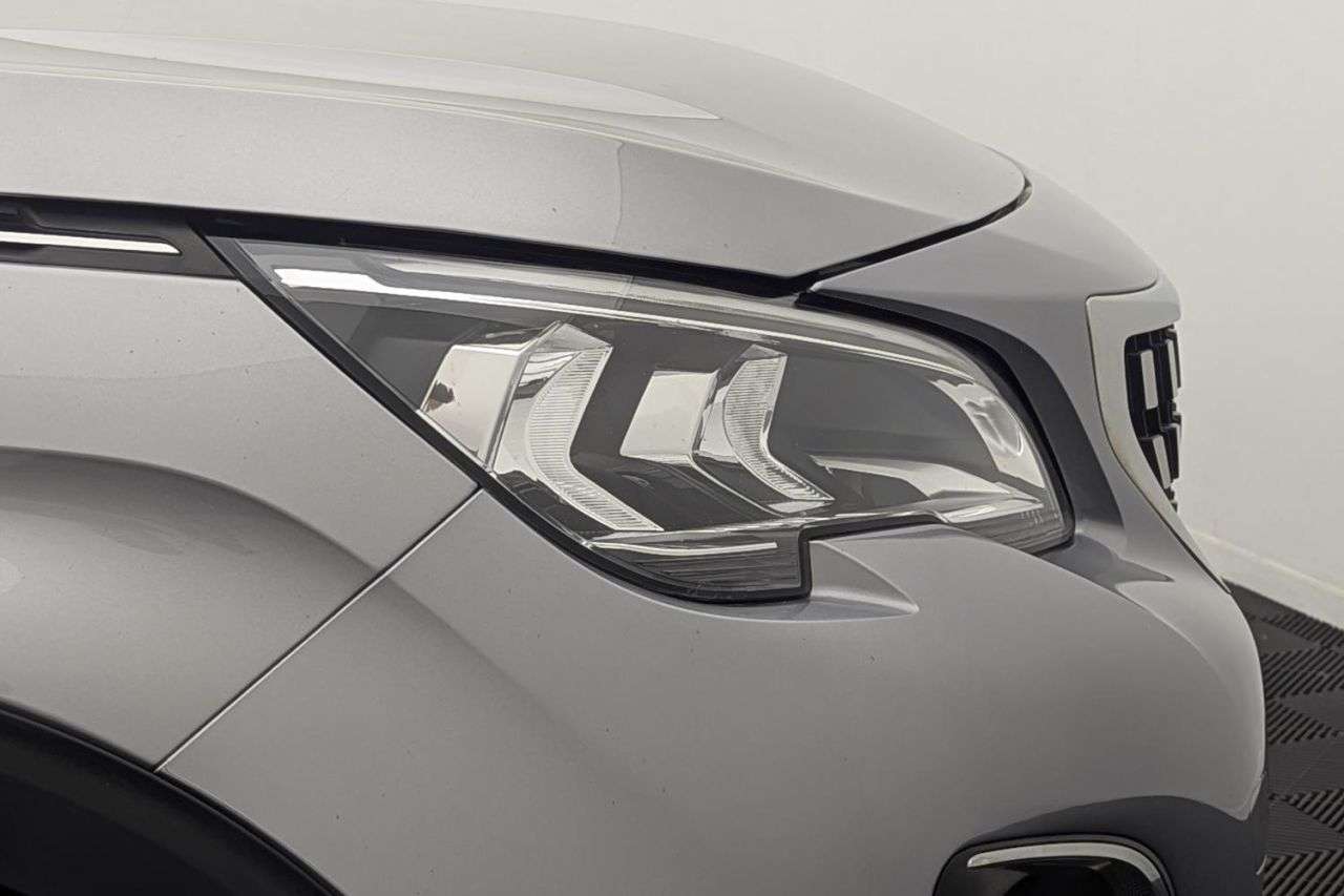 2018 PEUGEOT 3008 2018 PEUGEOT 3008