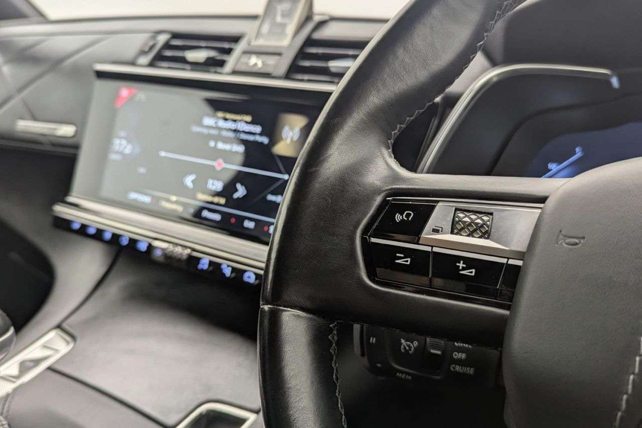 2019 DS AUTOMOBILES DS 7 CROSSBACK 2019 DS AUTOMOBILES DS 7 CROSSBACK