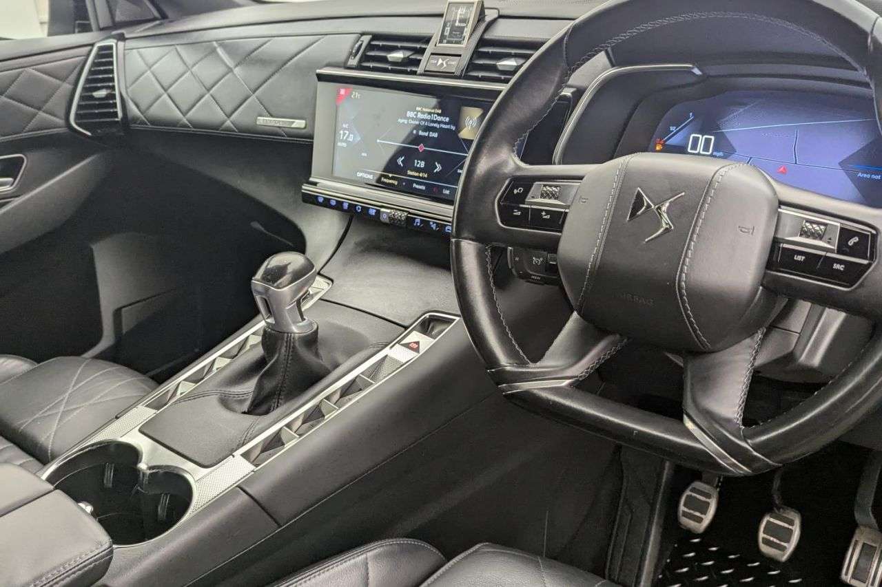 2019 DS AUTOMOBILES DS 7 CROSSBACK 2019 DS AUTOMOBILES DS 7 CROSSBACK