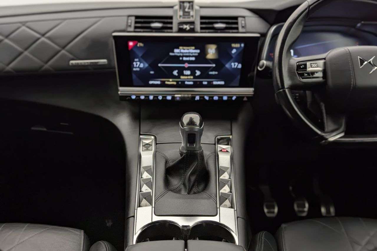 2019 DS AUTOMOBILES DS 7 CROSSBACK 2019 DS AUTOMOBILES DS 7 CROSSBACK