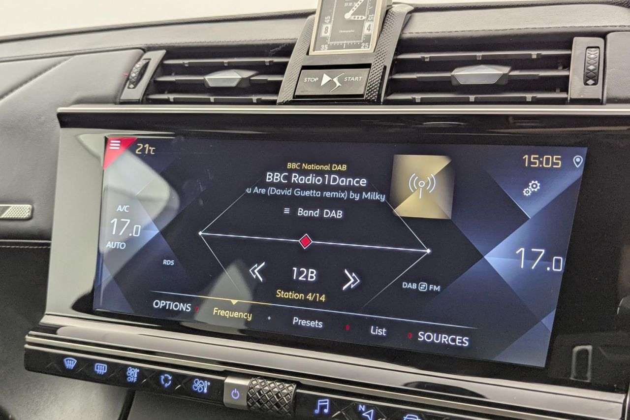 2019 DS AUTOMOBILES DS 7 CROSSBACK 2019 DS AUTOMOBILES DS 7 CROSSBACK