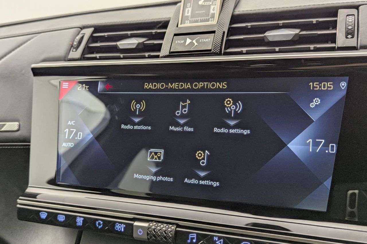 2019 DS AUTOMOBILES DS 7 CROSSBACK 2019 DS AUTOMOBILES DS 7 CROSSBACK