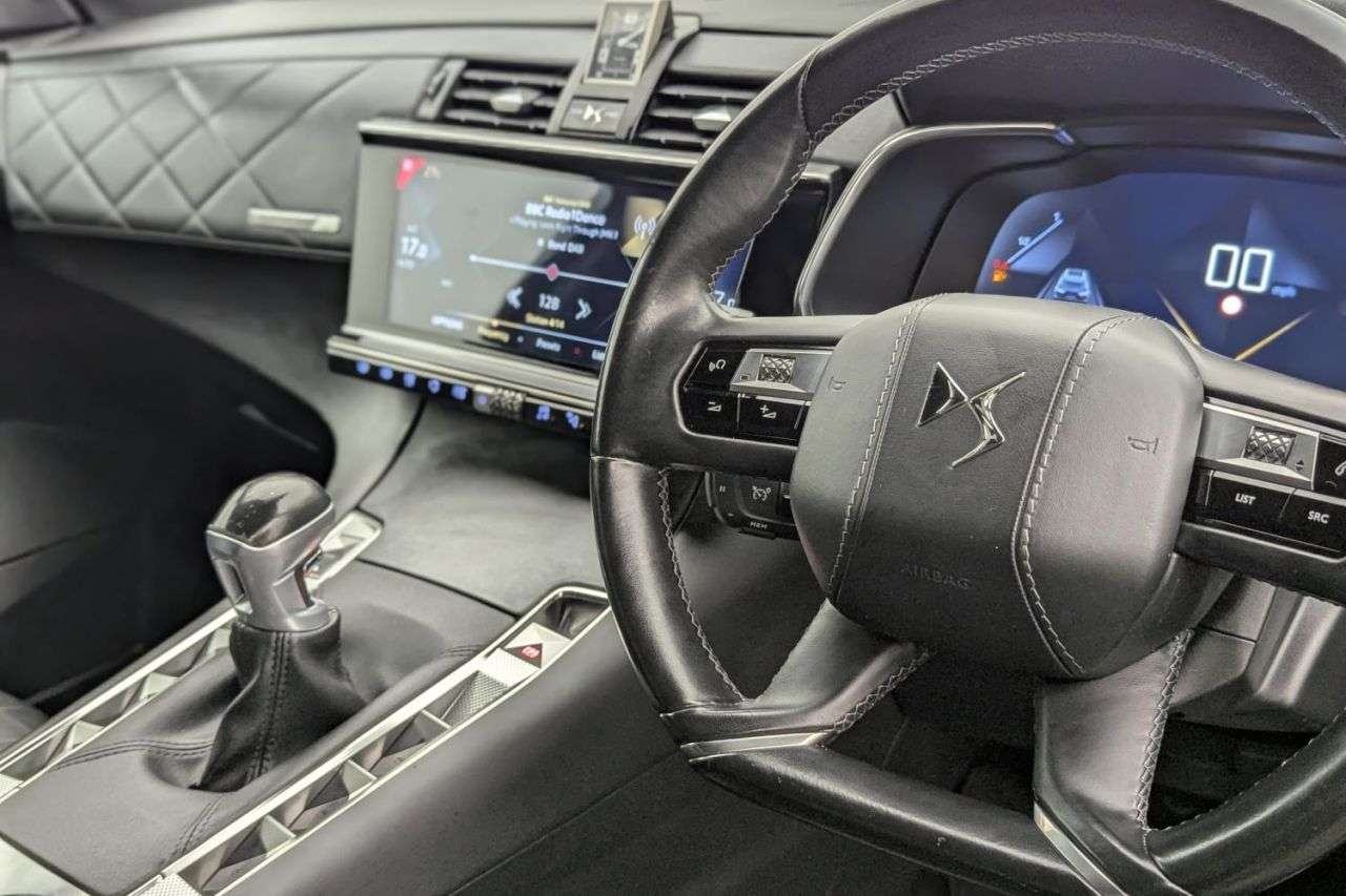 2019 DS AUTOMOBILES DS 7 CROSSBACK 2019 DS AUTOMOBILES DS 7 CROSSBACK