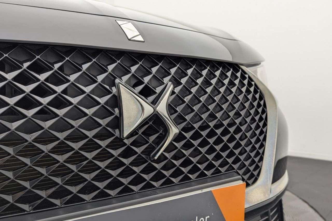 2019 DS AUTOMOBILES DS 7 CROSSBACK 2019 DS AUTOMOBILES DS 7 CROSSBACK